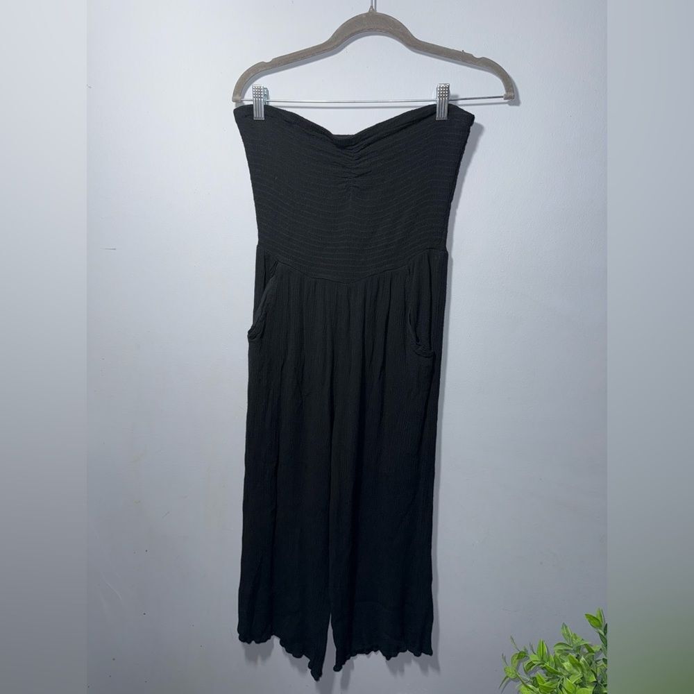 Aerie Black Strapless Smocked Cropped Romper Size Small GUC
